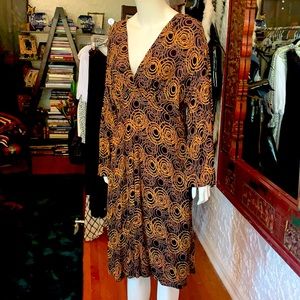 Vintage inspired dress in geometric rayon print